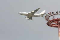 Минтранс не планирует полностью закрывать авиасообщение с Китаем