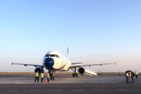 Первый самолет с эвакуированными россиянами из КНР прибыл в Тюмень
