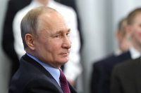 Владимир Путин назвал отношения России и Казахстана примером стратегического партнёрства