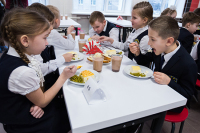 Законопроект о горячем питании для школьников может быть рассмотрен во втором чтении 13 февраля