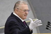 Жириновский предложил депутатам носить резиновые перчатки