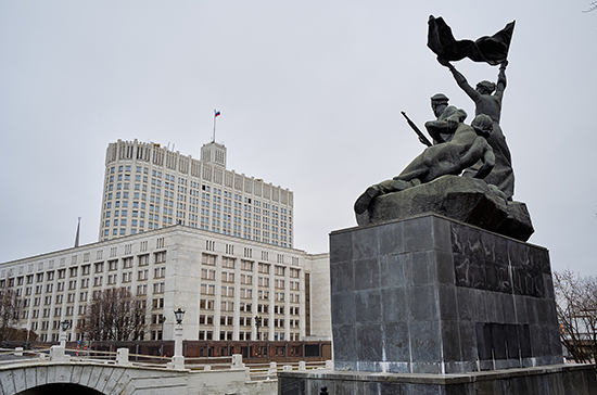 Кабмин выделил 2,6 млрд рублей на реконструкцию Института мозга