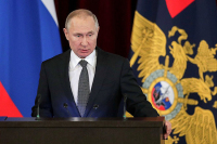 Путин потребовал от МВД более системной борьбы с оборотом поддельных лекарств