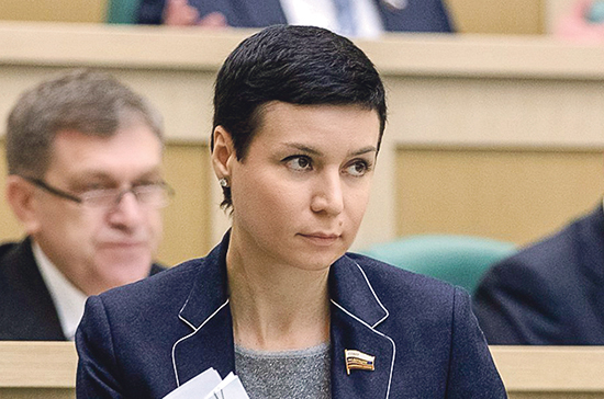 Рукавишникова поддержала усиление ответственности за нарушения при голосовании по Конституции