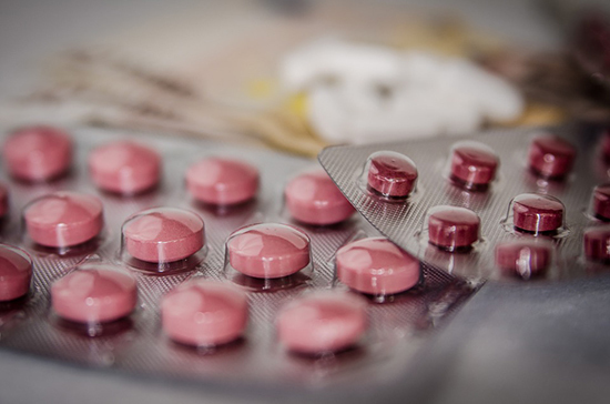 Проект о госрегулировании цен на лекарства могут рассмотреть в марте