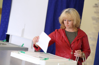 Госдума в первом чтении приняла проект о наказаниях за нарушения при голосовании по Конституции 