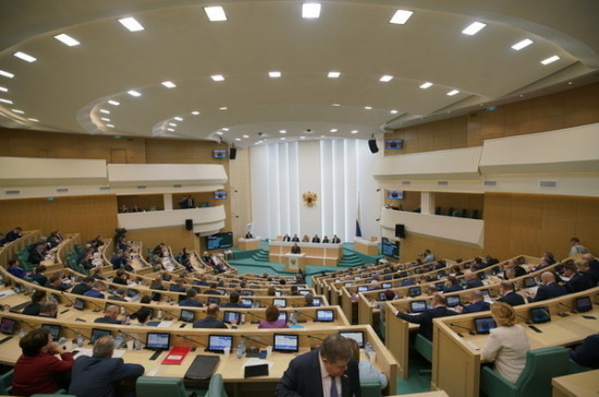 Совет Федерации изменит график заседаний во время весенней сессии