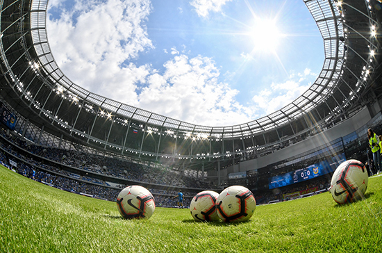 Комментатор оценил решение УЕФА перенести чемпионат Европы