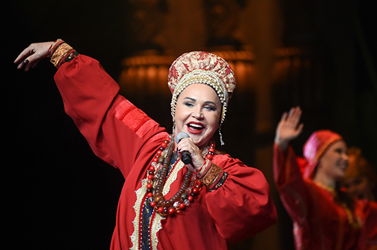 Спикер Госдумы Вячеслав Володин поздравил Надежду Бабкину с юбилеем