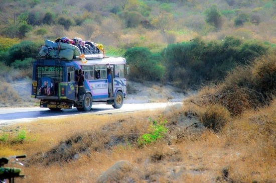 На Мадагаскаре из-за коронавируса остановили транспорт