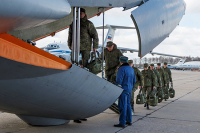 Самолёты с военными вирусологами вылетели из России в Италию