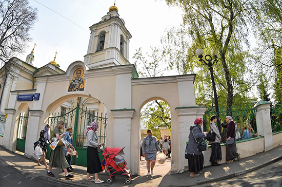 В Москве ограничат посещение церквей и мечетей из-за вируса