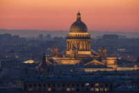Губернатор Санкт-Петербурга ввёл для жителей города режим самоизоляции