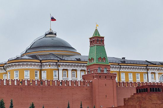 В Кремле назвали оправданным наделение кабмина правом вводить режим ЧС