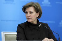 Попова: России пока удаётся «не сорваться во взрывной рост» распространения коронавируса