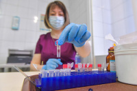 Роспотребнадзор: любая лаборатория в России может организовать тестирование на коронавирус