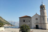 В Черногории запретили посещение храмов на Пасху