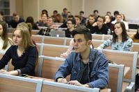В программе трудоустройства студентов в университетах участвуют более 100 вузов