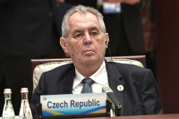Президент Чехии назвал глупостью муниципальных политиков снос памятника Коневу