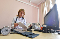 Москвичей призвали воздержаться от планового посещения медучреждений