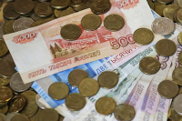 В Госдуму внесли законопроект о ежемесячных выплатах на детей под опекой 