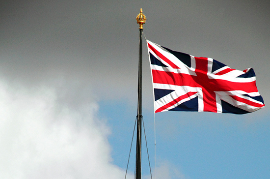 Великобритания не планирует выходить из Договора по открытому небу