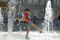 Москвичей предупредили об экстремальной жаре предстоящим летом