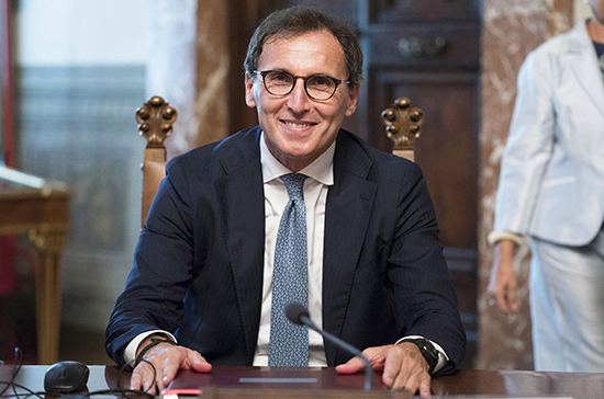 Итальянский министр обвинил нарушающих режим самоизоляции в предательстве