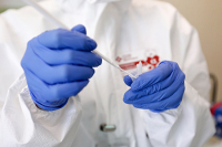 Более 10,6 млн тестов на коронавирус проведено в России