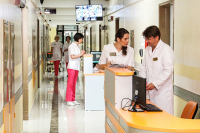 Распределять средства ОМС в медучреждения предложили по числу обслуженных пациентов