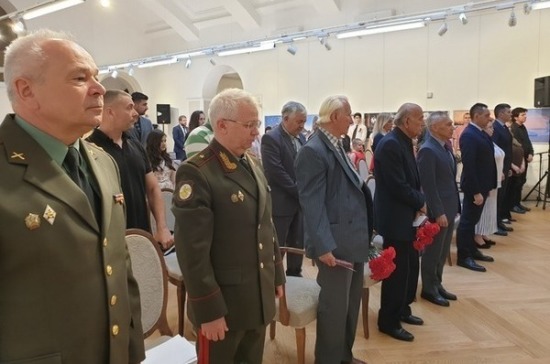 В Белграде ветеранам вручили медали в честь 75-летия Победы 