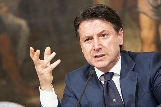 Премьера Италии и двух министров заслушают в прокуратуре Бергамо