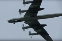 Ракетоносцы Ту-95МС провели патрулирование северо-восточных границ России