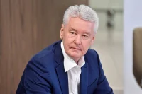 Собянин просит москвичей не ходить на парад