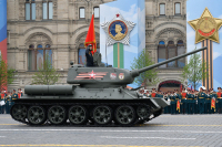 В день Парада по Красной площади пройдут около 30 танков Т-34
