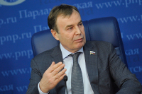 СМИ: Зубарев предложил усилить контроль за целителями и шаманами