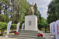 Парламентарии открыли восстановленные памятники Великой Отечественной войны в Капотне