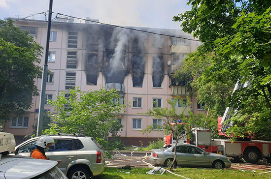 Очевидец рассказал о взрыве в жилом доме на северо-востоке Москвы