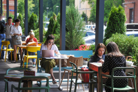 В Екатеринбурге с 1 июля заработают летние веранды кафе и ресторанов