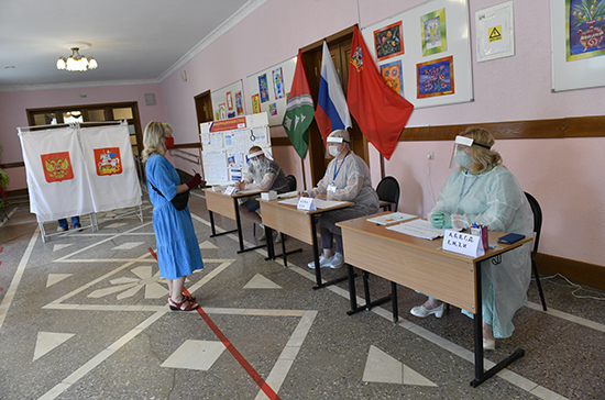 В Подмосковье явка на голосовании по поправкам в Конституцию достигла 62,53%