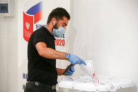 На избирательных участках за границей стояли очереди из россиян