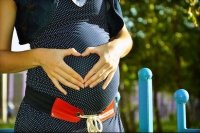 Информацию о горячей линии для беременных разместят в подмосковных ЖК
