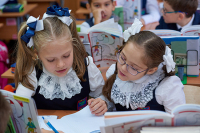В России в 2019 году ввели 79 тысяч новых мест в школах 