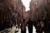 Опрос: почти половина итальянских семей с пессимизмом смотрят в будущее из-за пандемии