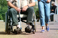 Инвалиды смогут получать необходимые техсредства реабилитации по месту пребывания