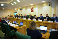 Закон о трёхдневном голосовании поддержали в Комитете Совфеда по конституционному законодательству