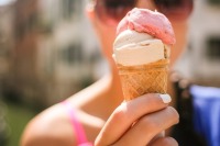 Эксперты дали советы по выбору мороженого