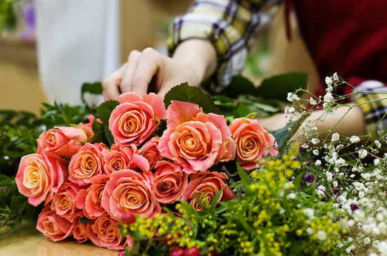 Флорист назвала самые популярные цветы среди россиян