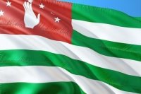 Абхазия сняла ограничения на въезд россиян