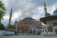 В превращённом в мечеть соборе Святой Софии умер муэдзин